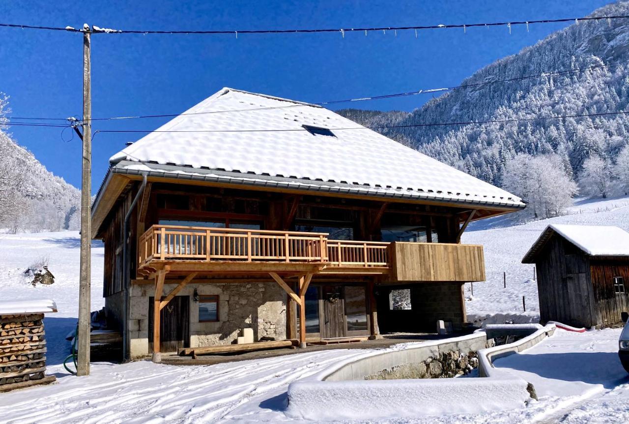 La Grange Au Ruisseau Vila Bellecombe-en-Beauges Exterior foto